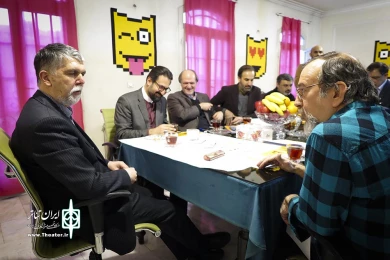باردید دکتر صالحی از دبیرخانه جشنواره تئاتر فجر