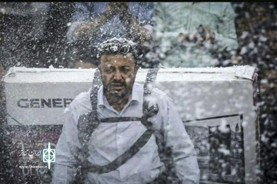 گفت وگو با سوران حسینی نویسنده  وکارگردان نمایش آخرین مرزهای اشتغال در فجر 36

نمایش میزان سهم کردستان از سرانه اشتغال در ایران