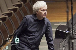 2nd Panel at 36th Fadjr International Theater Festival

Heiner Goebbels Teaches at a Workshop
