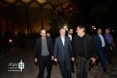 وزیر فرهنگ و ارشاد اسلمی در تئاتر فجر