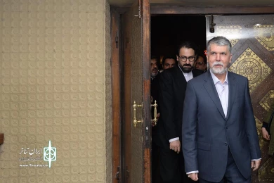 وزیر فرهنگ و ارشاد اسلمی در تئاتر فجر