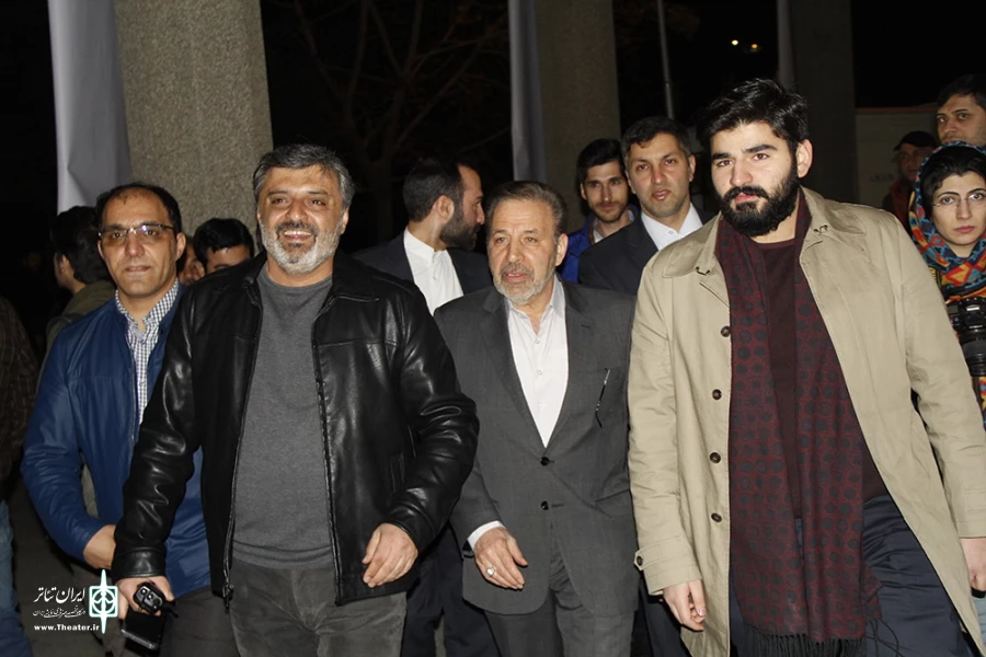 محمود واعظی رئیس دفتر رئیس جمهور در تئاتر فجر