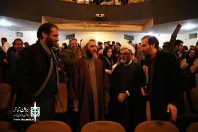 حجت‌الاسلام احمد مازنی در تئاتر فجر