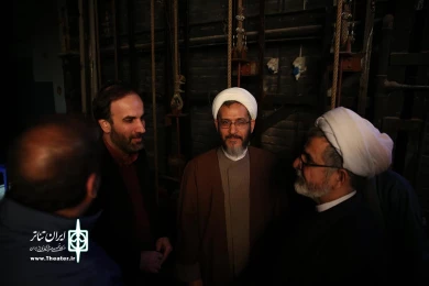 حجت‌الاسلام احمد مازنی در تئاتر فجر