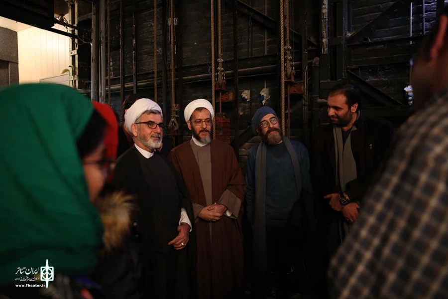 حجت‌الاسلام احمد مازنی در تئاتر فجر