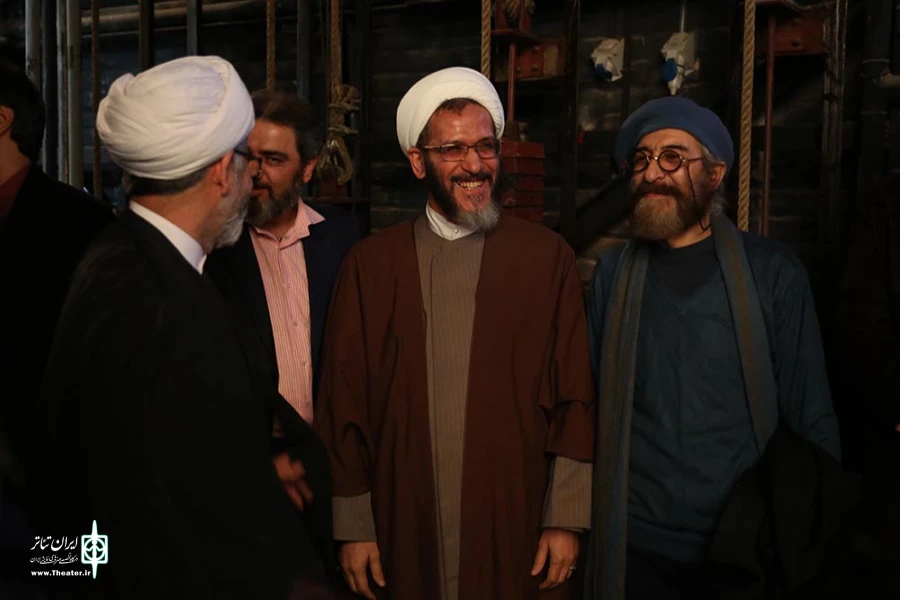 حجت‌الاسلام احمد مازنی در تئاتر فجر