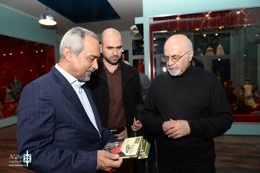 محمد نهاوندیان معاون اقتصادی نهاد ریاست جمهوری در تالار فردوسی