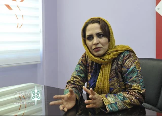 یادداشت شوکا حسینی بر نمایش «سیم و سرمه» به کارگردانی روزبه حسینی

روایت‌های متکثر راویانِ فضاهای گوناگون