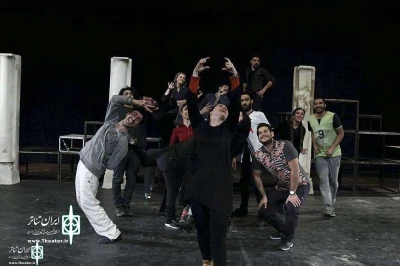 Tajbakhsh Fanaeiyan to Stage

'Hamlet and Don Quixote' at City Theater Complex