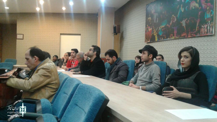 میزگرد بررسی وضعیت تئاترهای  خصوصی و دولت  برگزار شد 2