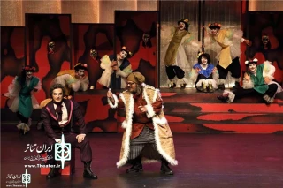 Director General of Dramatic Arts Center Opens

Tajbakhsh Fanaeiyan's 'Hamlet and Don Quixote'