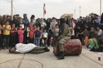 استقبال تماشاگران خونگرم دهلرانی از اجراهای جشنواره شرهانی 3