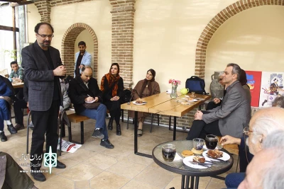 رونمایی از پوستر جعفرخان از فرنگ برگشته