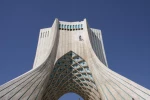 برج آزادی تهران در آستانه سال نو شست‌وشو شد 6