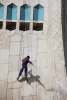 برج آزادی تهران در آستانه سال نو شست‌وشو شد 7