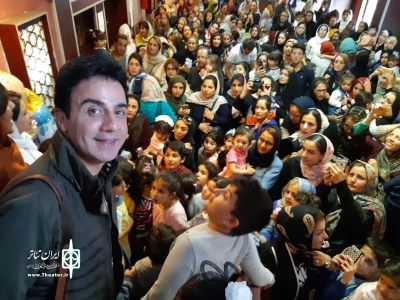 با حضور عمو پورنگ

اجرای «رد پای نی‌نی نو» در تالار هنر آغاز شد