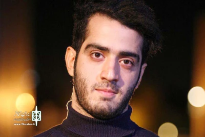 گفت‌وگوی ایران تئاتر با عرفان پورمحمدی کارگردان نمایش «نظام آباد»

واقع گرایی اهمیت زیستن را دو چندان می‌کند
