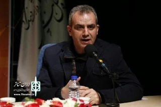 توسط مدیرکل هنرهای نمایشی

آیین‌نامه سالن‌های خصوصی به هیات مدیره خانه تئاتر تحویل داده شد