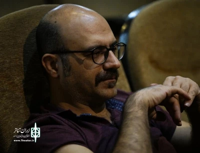 گفتگو با اصغر نوری نویسنده و کارگردان نمایش «دو روایت از شکسپیر»

دلیل وجود روایت یک تصمیم مهم در دنیای نمایش است