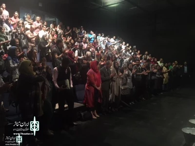 Attending the Iranshahr Theater Complex

The French ambassador, François Sénémaud to watch the Antigone