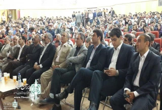 قطب الدین صادقی در مراسم بزرگداشت خود در سنندج:

مسئولیت من  نسبت به جامعه بسیار سنگین تر شده است