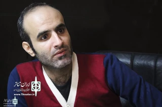 گفت وگو با مرتضی شاه کرم کارگردان نمایش نوبت یعنی بعدی

چهره متفاوتی از مادران شهدا را در نمایشم نشان داده‌ام