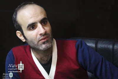 گفت وگو با مرتضی شاه کرم کارگردان نمایش نوبت یعنی بعدی

چهره متفاوتی از مادران شهدا را در نمایشم نشان داده‌ام