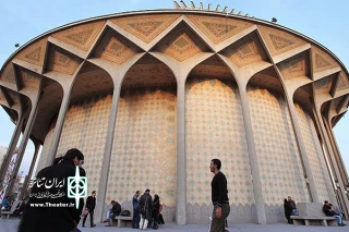 تاریخ پایان اجراهای تئاتر شهر اعلام شد

«مالی سویینی» پنج روز به صحنه نمی رود