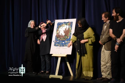 در آیین افتتاح نمایش موزیکال «بُزَک زنگوله‌پا» مطرح شد

بنی‌اعتماد: بهترین راهِ آموختنِ صلح به بچه‌ها، هنر است