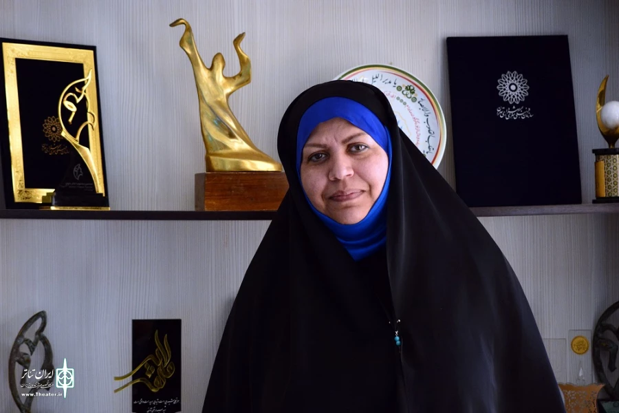 اعظم بروجردی: جا دارد تئاتر بیشتر به مسئله فلسطین بپردازد 2