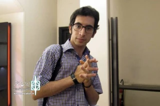 حامد سلیمان زاده کارگردان  «مائو بودن» در گفت و گو با ایران تئاتر مطرح  کرد:

نمایشی درباره قطع بال های کسانی که سودای پرواز دارند