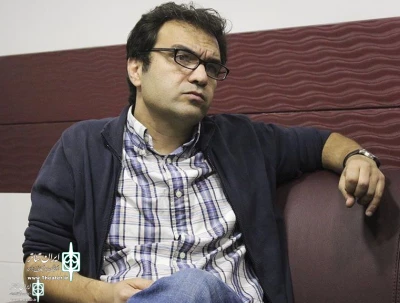 To Iran Theater

Kiomars Moradi: What matters to me is to focus on what the play emphasizes