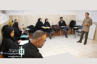 مسئول واحد هنرهای نمایشی خبر داد:

برگزاری دوره‌های آموزش تئاتر حوزه هنری قم در سطوح مختلف