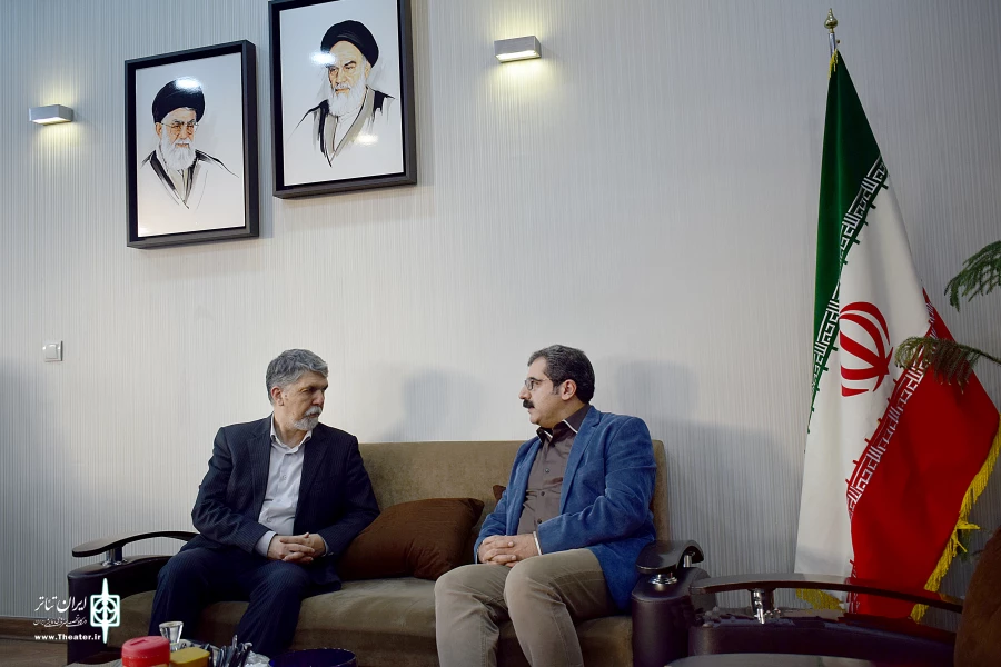 وزیر فرهنگ و ارشاد اسلامی به تئاتر شهر آمد 2