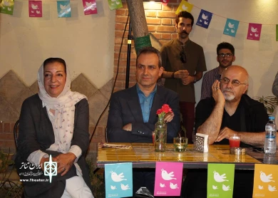 رونمایی پوستر جشنواره تئاتر عروسکی