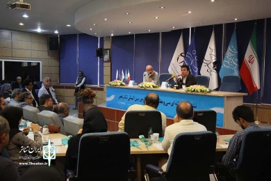 نشست خبری دبیر سی و هفتمین جشنواره بین المللی تئاتر فجر
