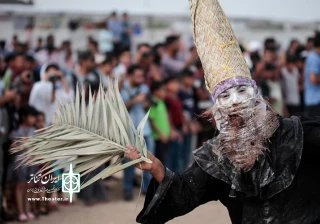 مرور ایران تئاتر بر نمایش‌های فولکلوریک اخیر در شهرستان‌ها

تئاتر استانی و دمیدن در ارغنون آیین‌ها و فرهنگ بومی