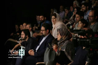در حاشیه اجرای «قصه بخت» در جشنواره عروسکی

معاون هنری از گسترش نمایش عرسکی در دیگر شهرها خبر داد