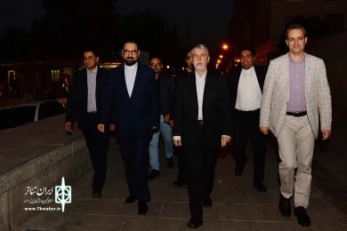 وزیر ارشاد میهمان جشنواره عروسکی