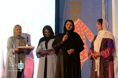 گفت و گو با فرشته ابراهیمی از رکورداران ساخت عروسک در ایران:

از اینکه ما را جدی نمی گیرند نباید بترسیم