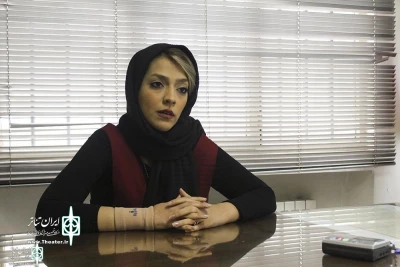 Farnoush Nikandish to Iran Theater

I'm looking for a few plays to run