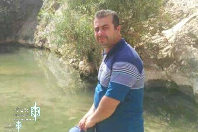 سرهنگ پاسدار امید فرجی زنگنه پیشکسوت گروه نمایش منگشت

یک هنرمند تئاتر در حمله تروریستی اهواز شهید شد