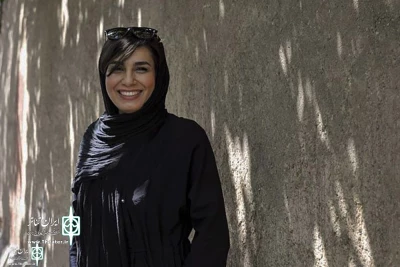 Mojgan Khaleghi To Iran Theater:

The dogs and my mother's bones will run
