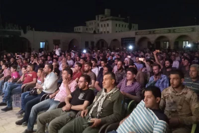 کوروش زارعی از اولین اجرای «خورشید از حلب طلوع می‌کند» به ایران تئاتر گفت

استقبال هزار نفری تماشاگران سوری غافلگیرمان کرد