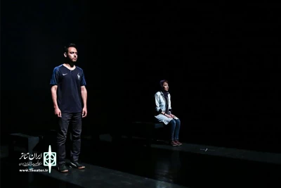 یادداشت ارمغان بهداروند بر نمایش «آوانتاژ»

هرکجای نقشهٔ جهان که درد بگیرد هنر درد می‌کشد