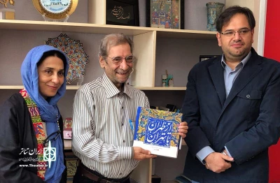در آستانه هفته کودک انجام شد

تقدیر از فعالیت های نمایشی حسین محب اهری