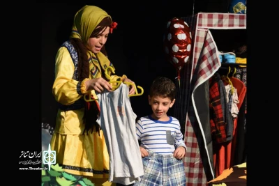 کارگردان حاضر در جشنواره تئاتر کودک و نوجوان

«لباس‌های رنگارنگ» بدون حضور کودکان قابلیت اجرا ندارد