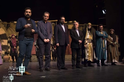 Attended by the art deputy of the ministry of culture and the head of the cultural and artistic organization of the municipality of Tehran

The Crew of “Khatoon” honored  family of a  Martyr