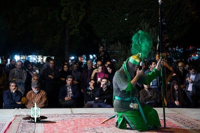 در قالب دوره هشتم تئاتر «صاحبدلان»

مراسم تعزیه‌خوانی در محوطه تئاتر شهر برگزار می‌شود