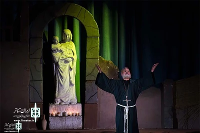 Jalil Farjad To Iran Theater

Actor must be able to present the character correctly